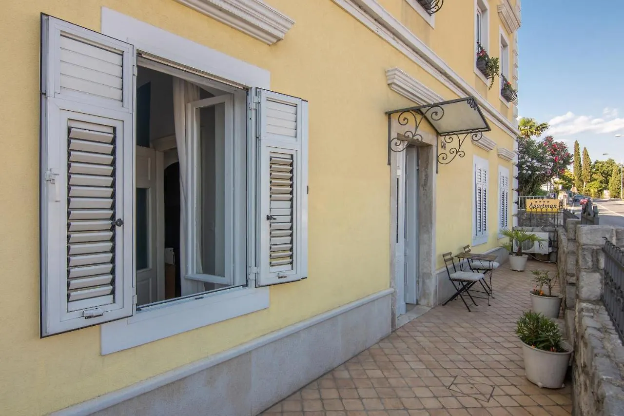 Apartman Eta Opatija 0*,  Kroatien